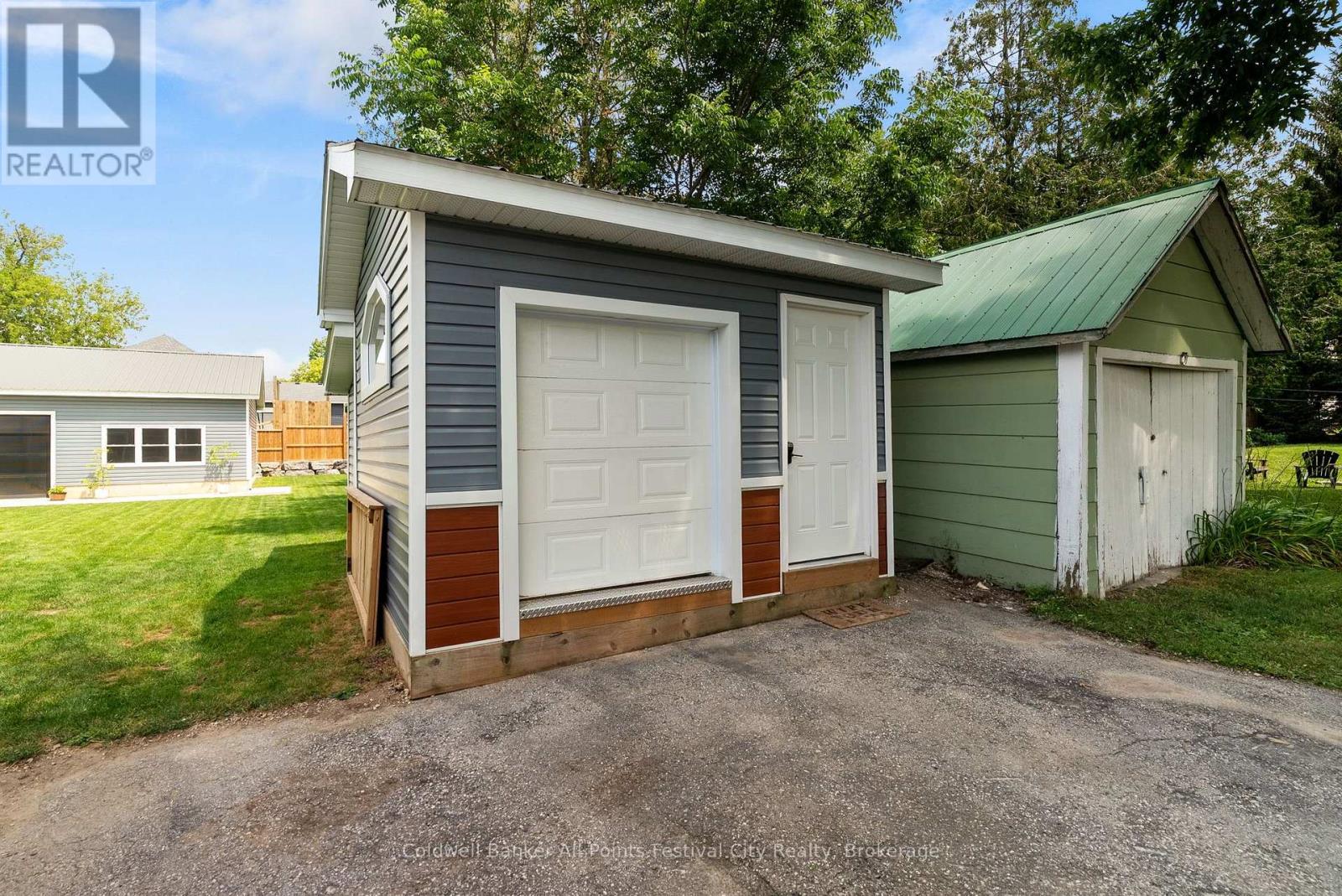 517 WILLOUGHBY STREET - 39