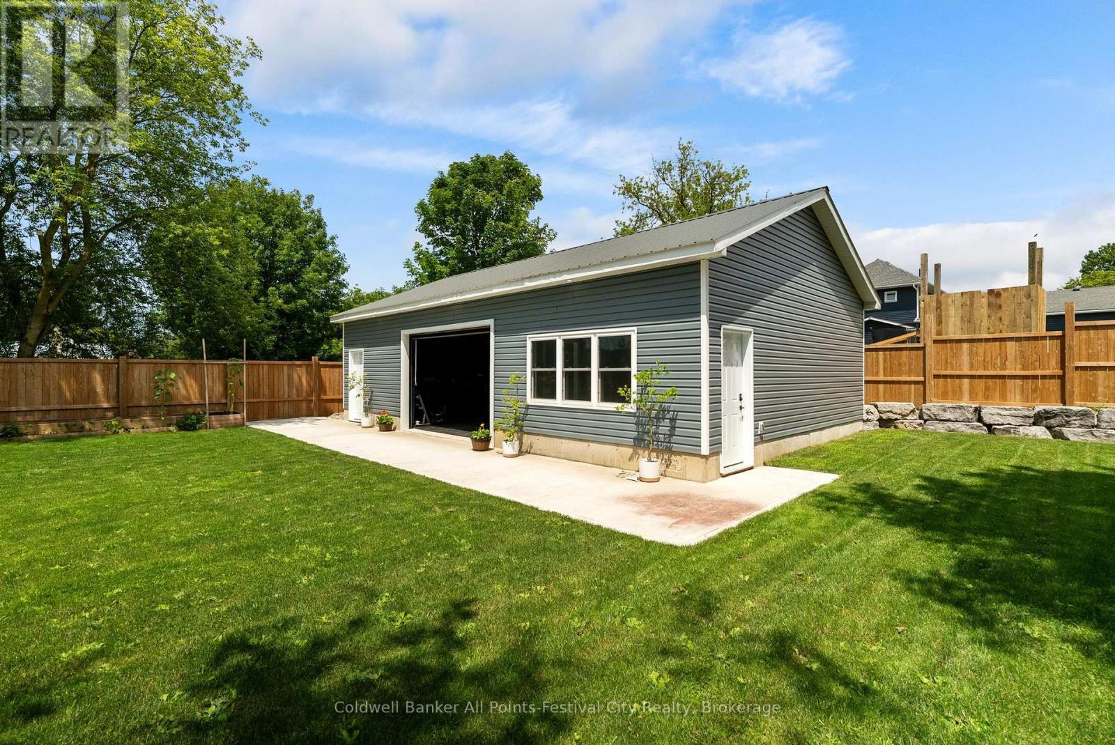 517 WILLOUGHBY STREET - 44