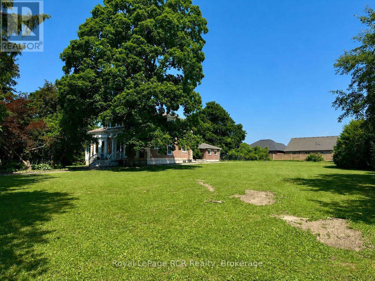 388 DURHAM ROAD E - 4