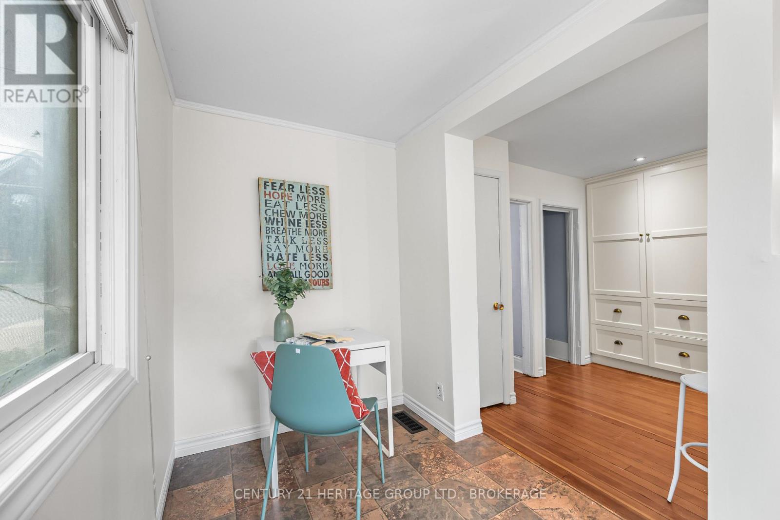 18 PINE STREET - 23