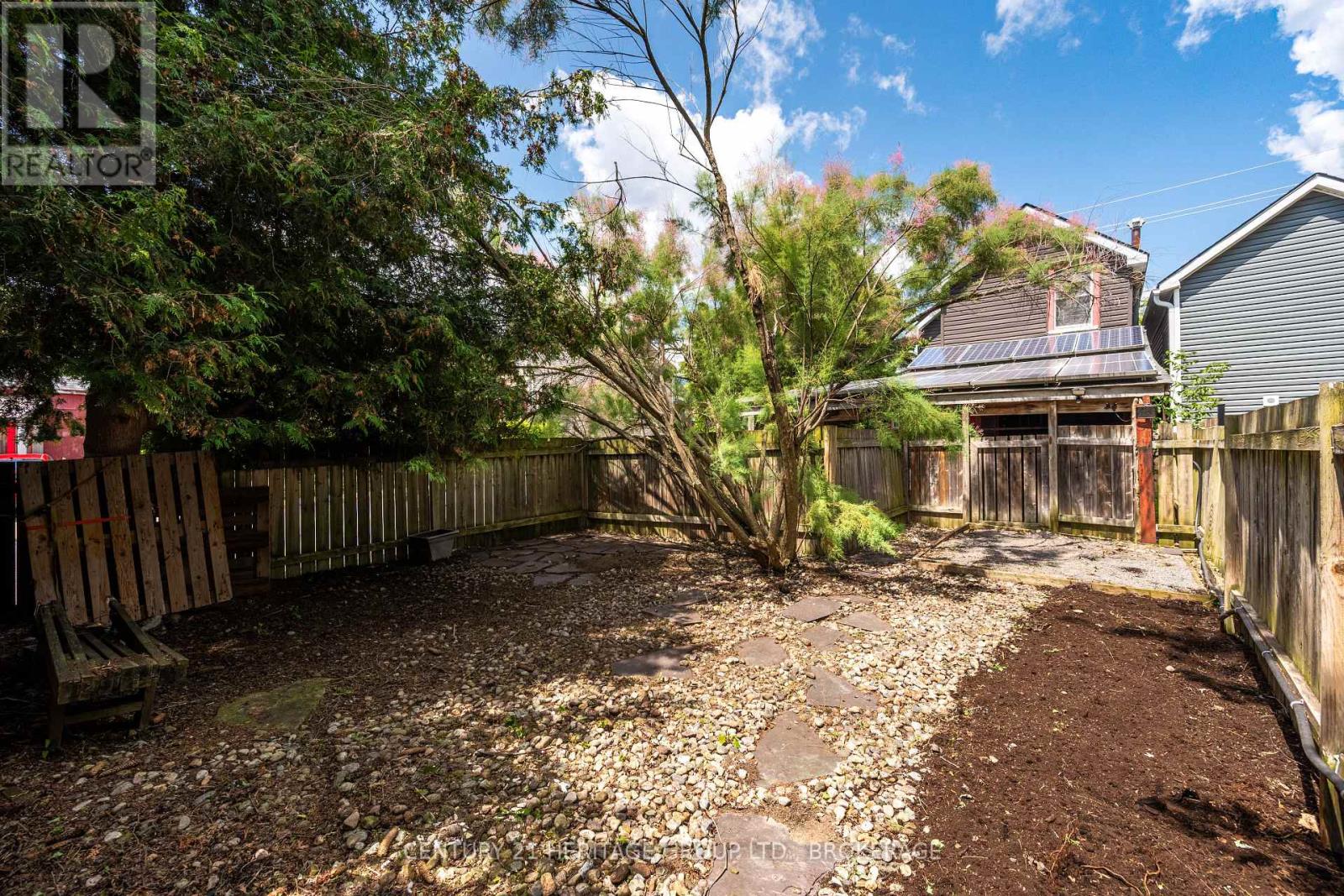 18 PINE STREET - 34