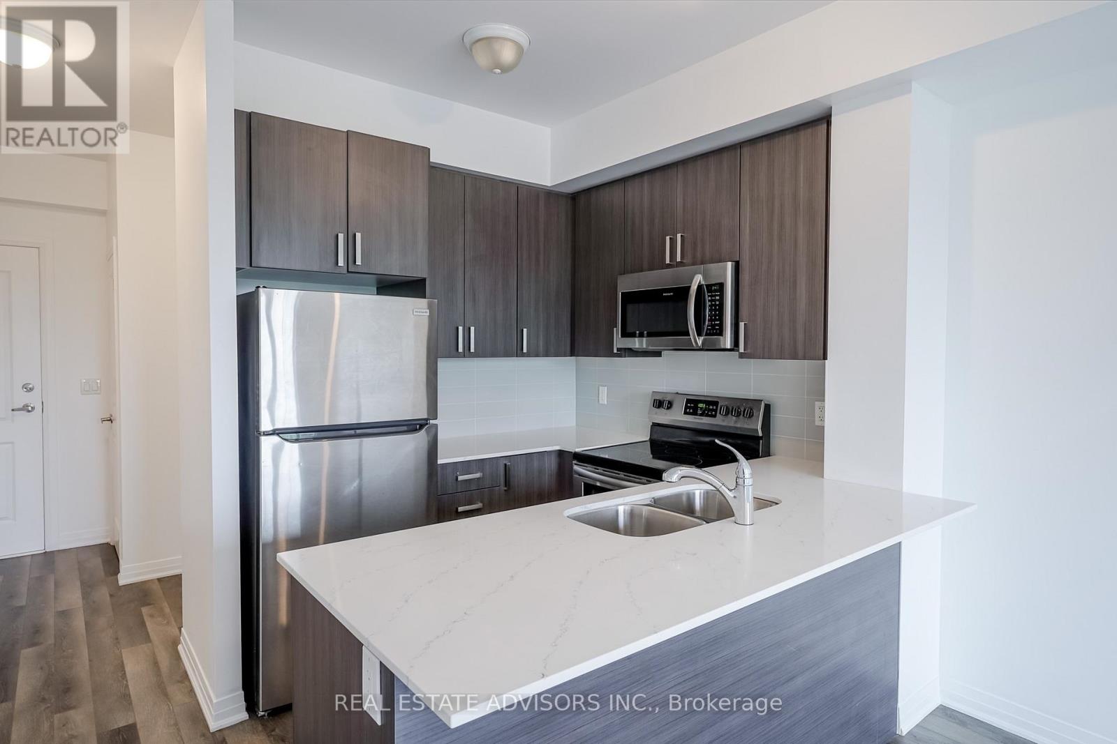 #203 65 SHIPWAY AVENUE - 12