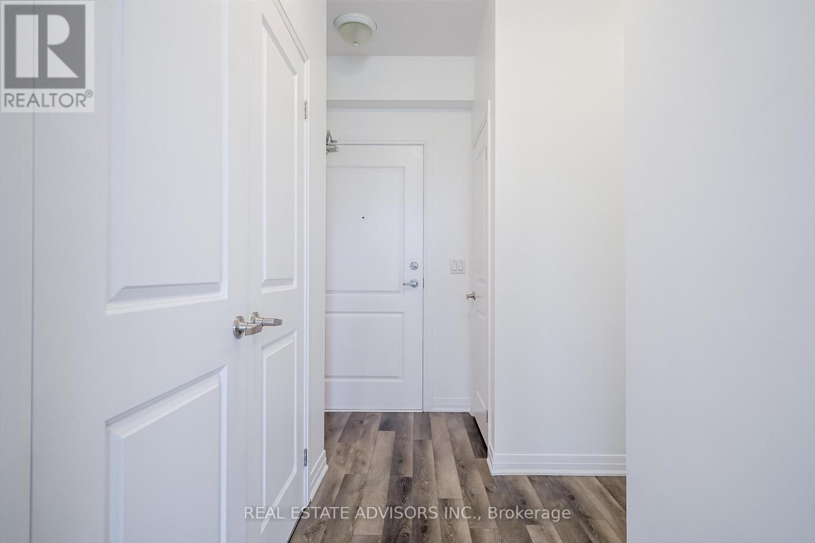 #203 65 SHIPWAY AVENUE - Image 16