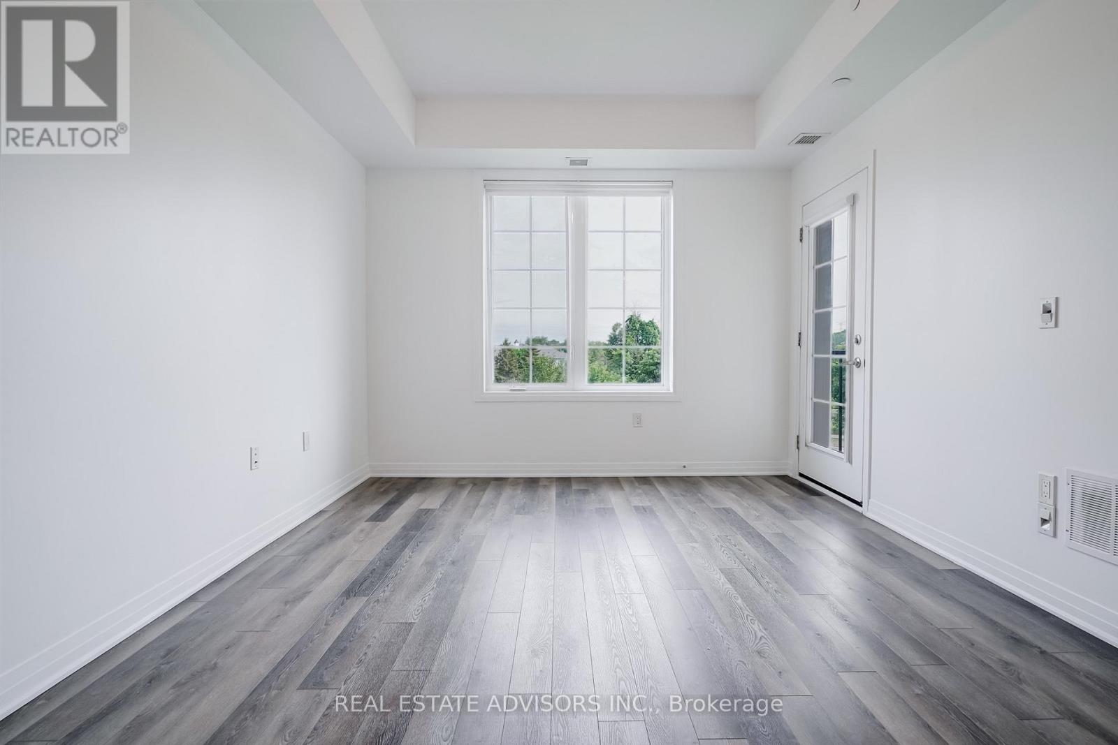 #203 65 SHIPWAY AVENUE - 8
