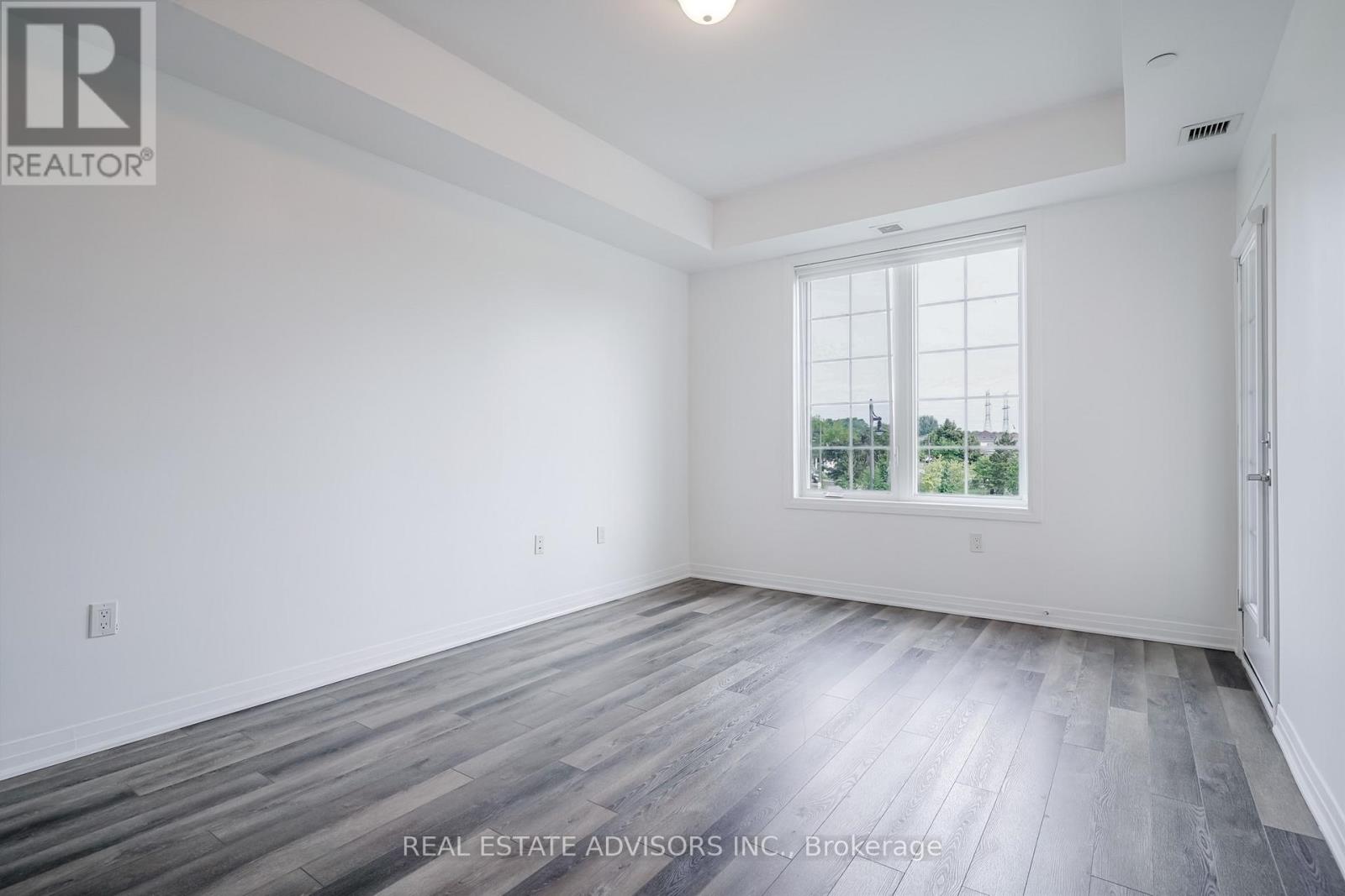 #203 65 SHIPWAY AVENUE - 9