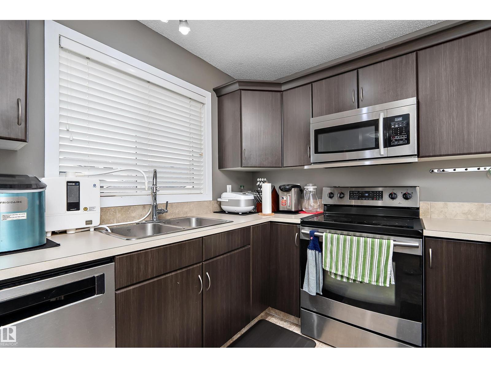 306 SIMMONDS Way - Photo 15