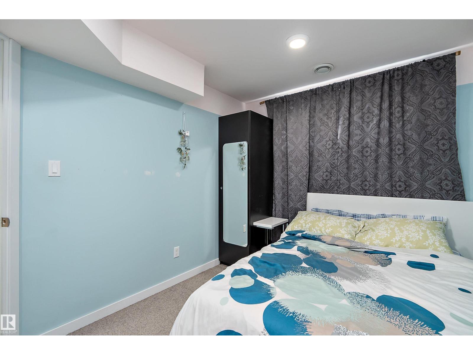 306 SIMMONDS Way - Photo 36