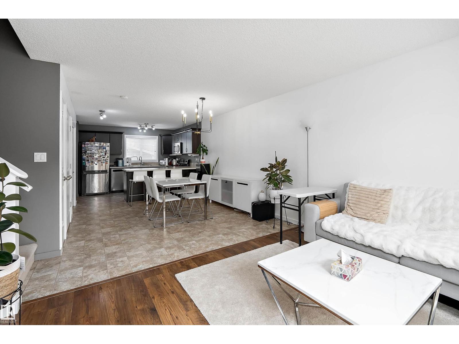 306 SIMMONDS Way - Photo 7