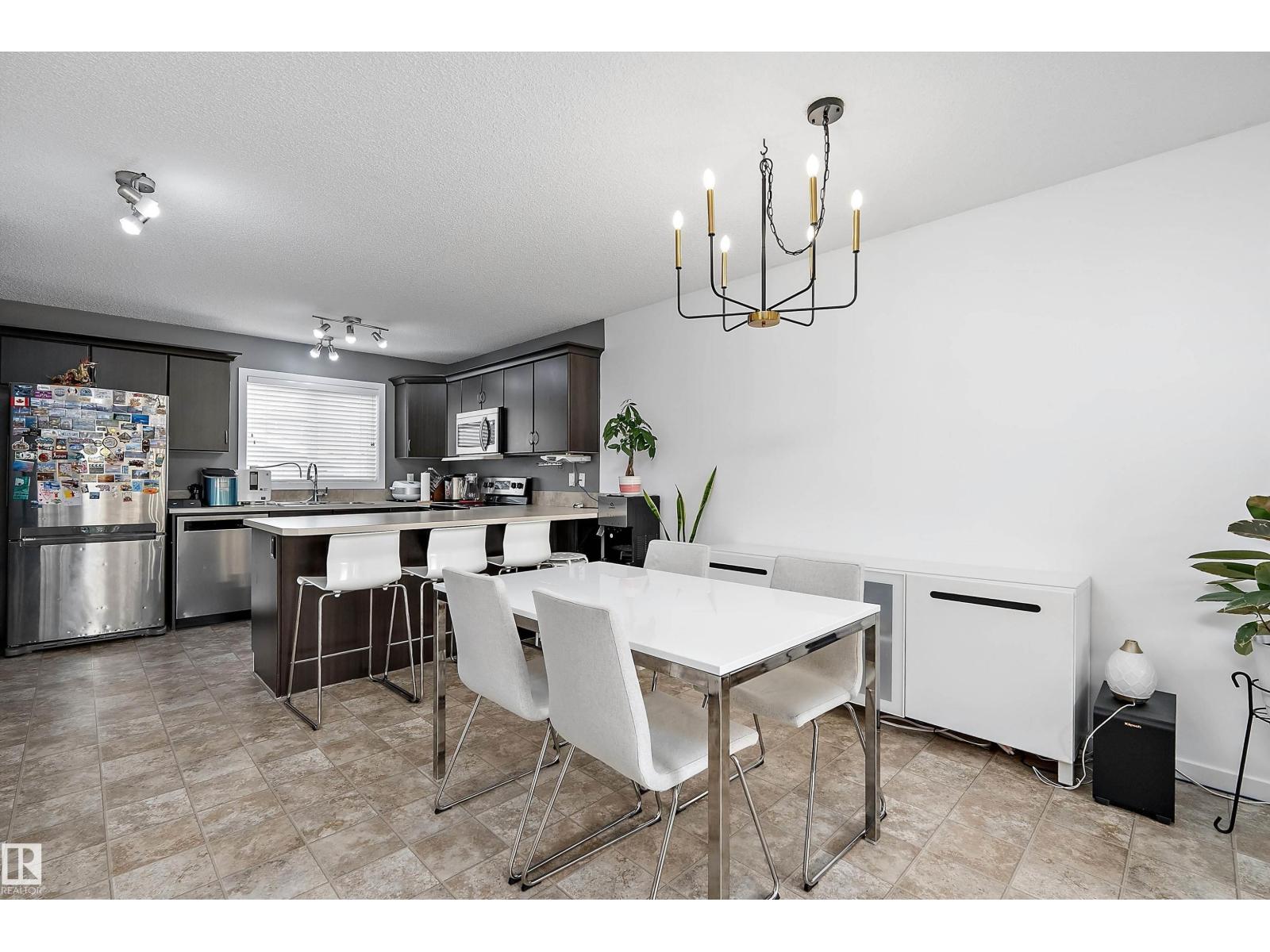 306 SIMMONDS Way - Photo 9