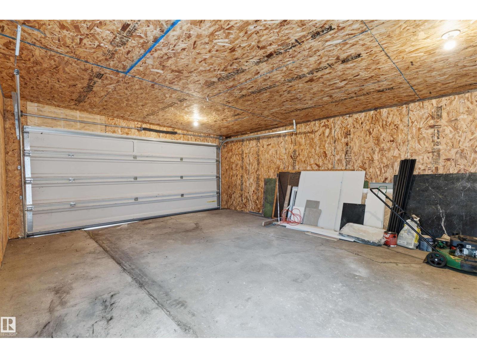 8328 165 Street NW - Photo 27