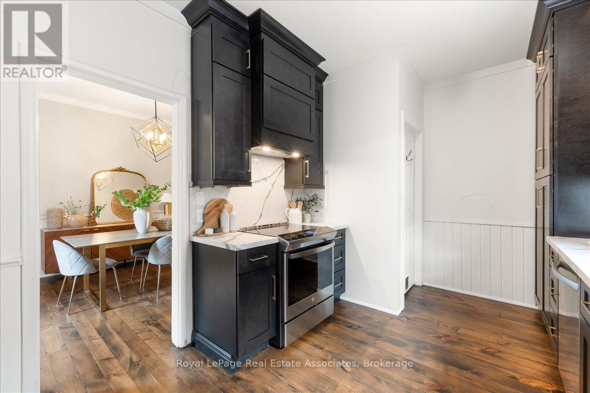 21 PEACE STREET - Image 13