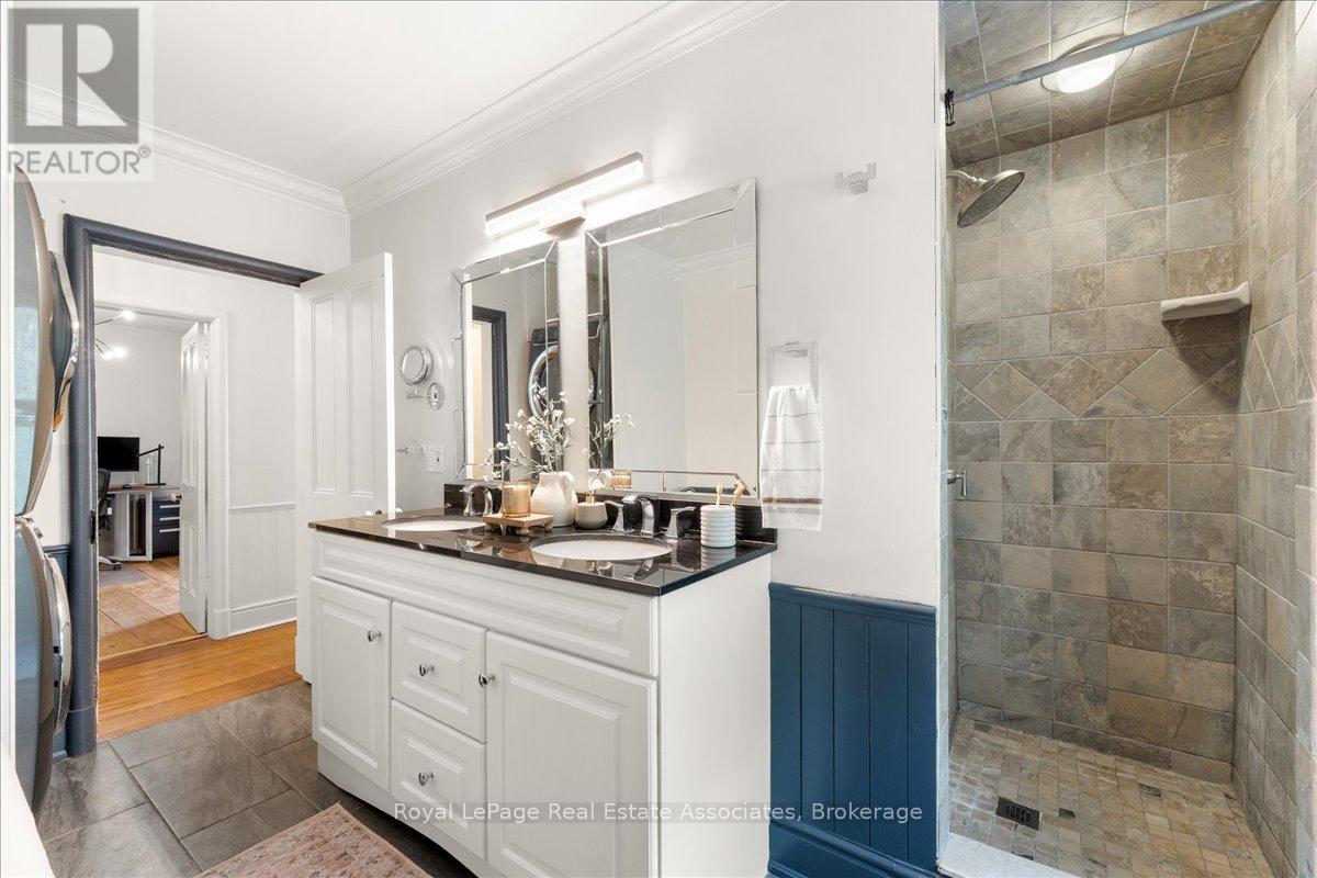 21 PEACE STREET - Image 25