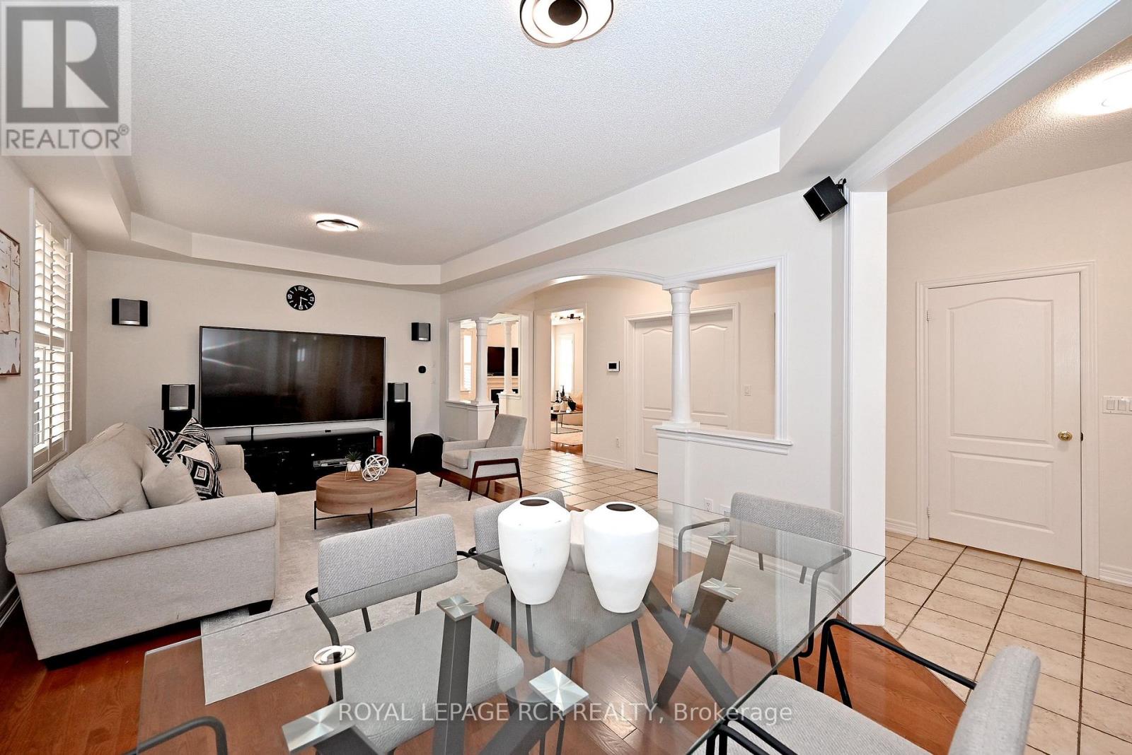 43 IVY GLEN DRIVE - 11