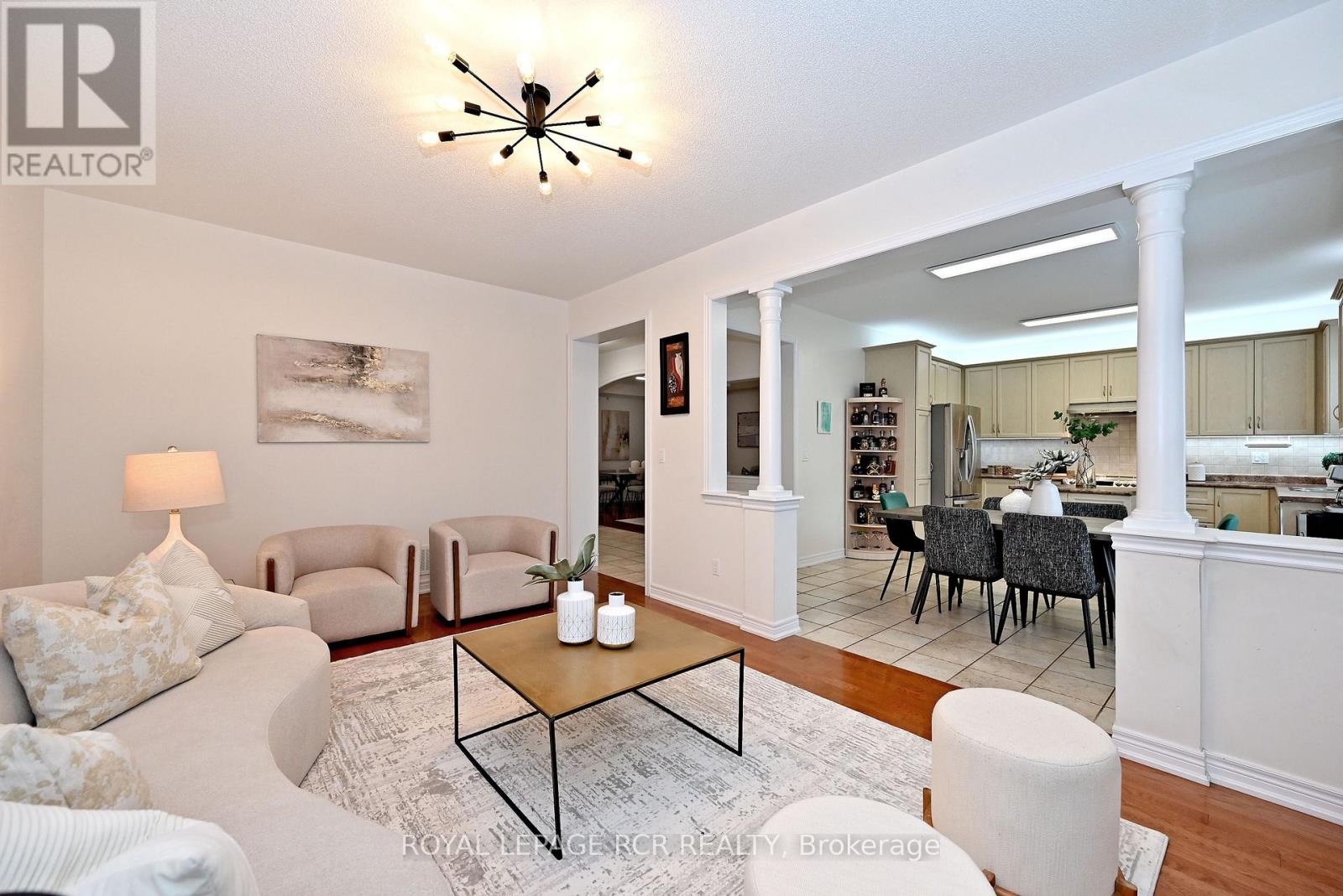 43 IVY GLEN DRIVE - 26