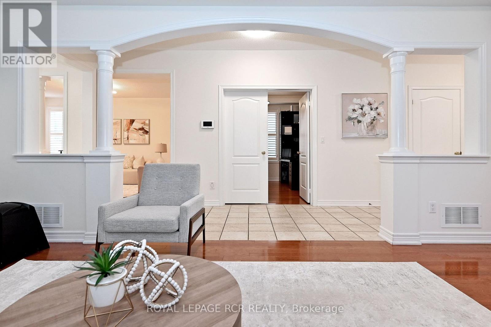 43 IVY GLEN DRIVE - 27
