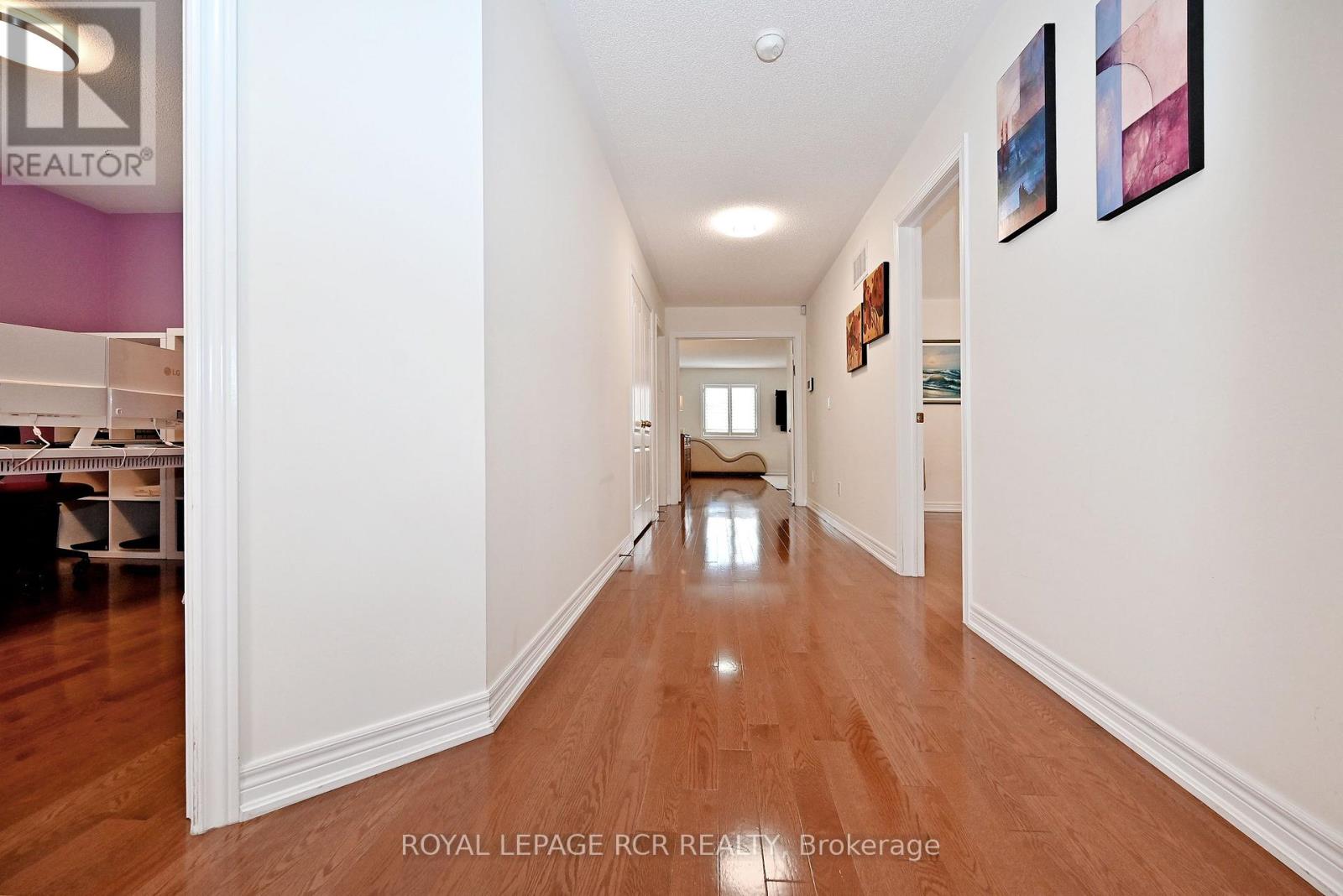 43 IVY GLEN DRIVE - 33
