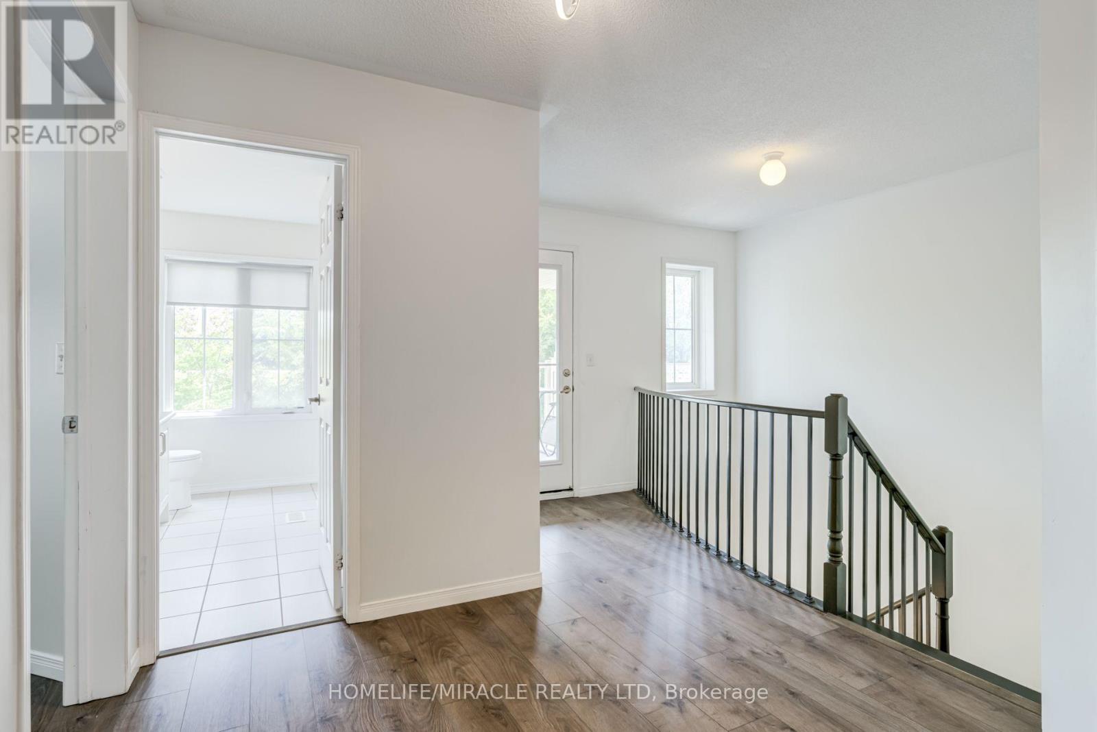 118 CAUTHERS CRESCENT - 22
