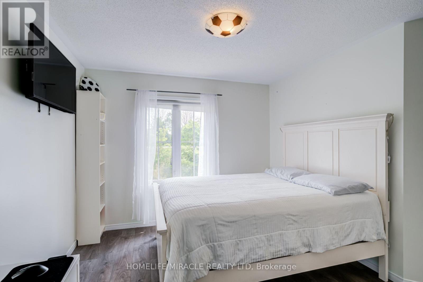 118 CAUTHERS CRESCENT - Image 34