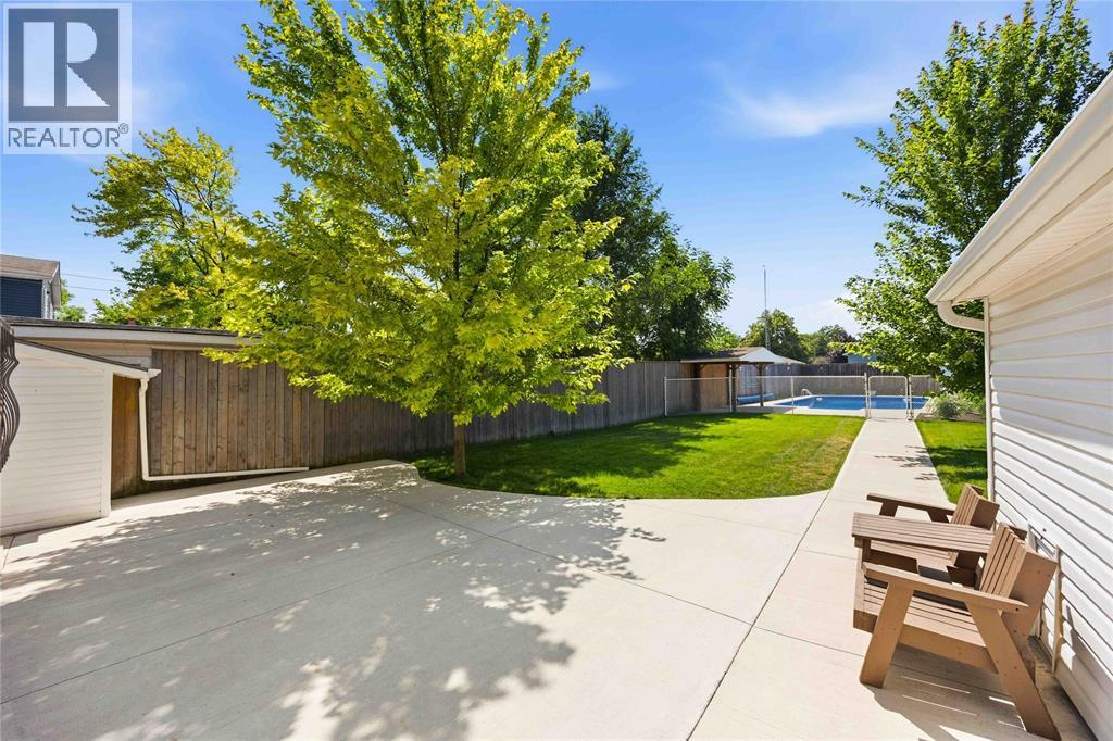 1477 BAXTER AVENUE - Image 37