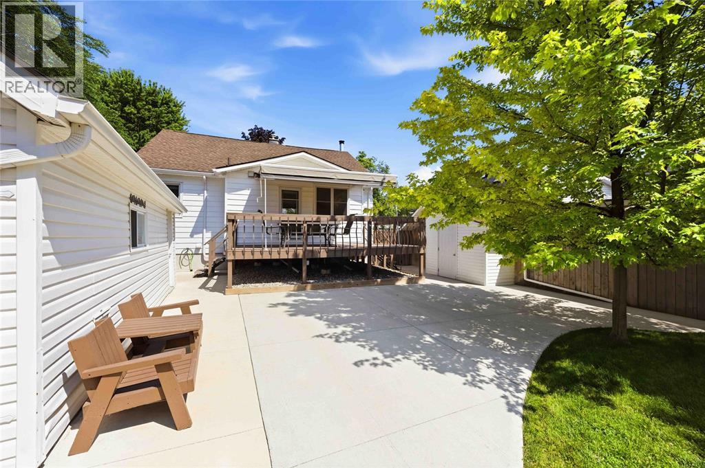 1477 BAXTER AVENUE - 3
