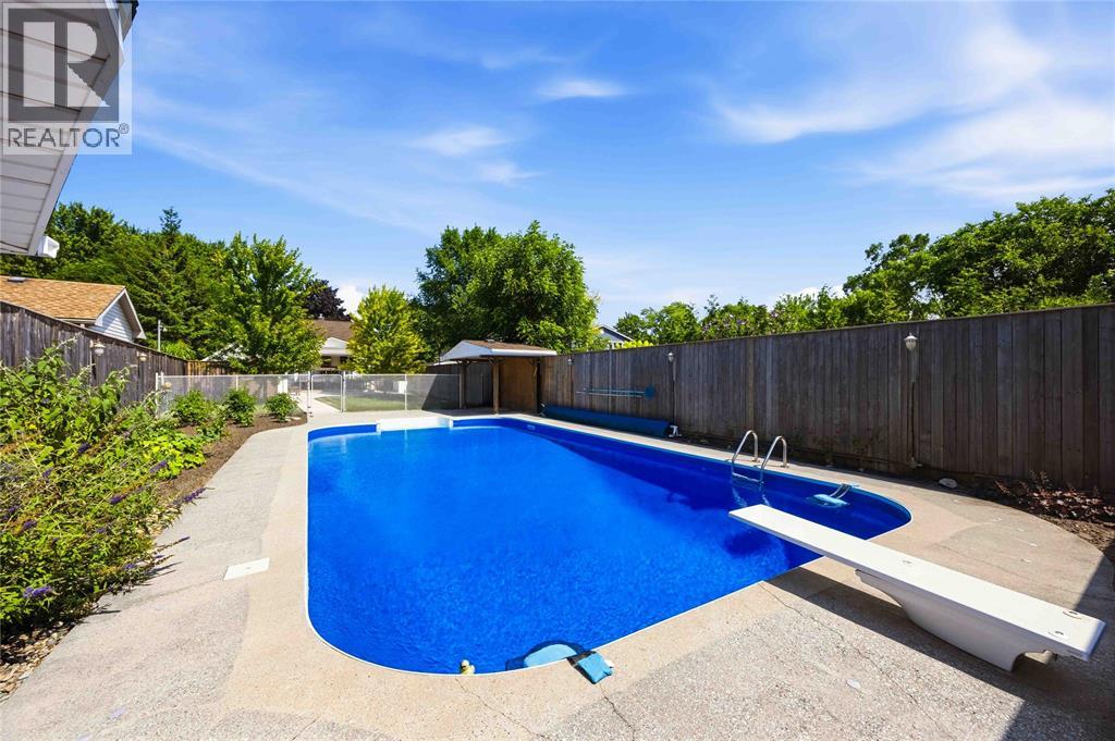 1477 BAXTER AVENUE - 42