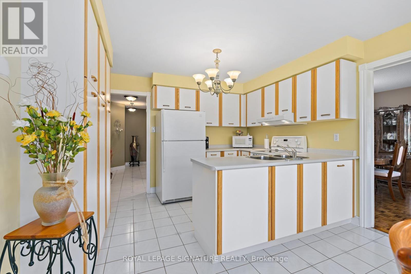 40 BURGBY AVENUE - 11