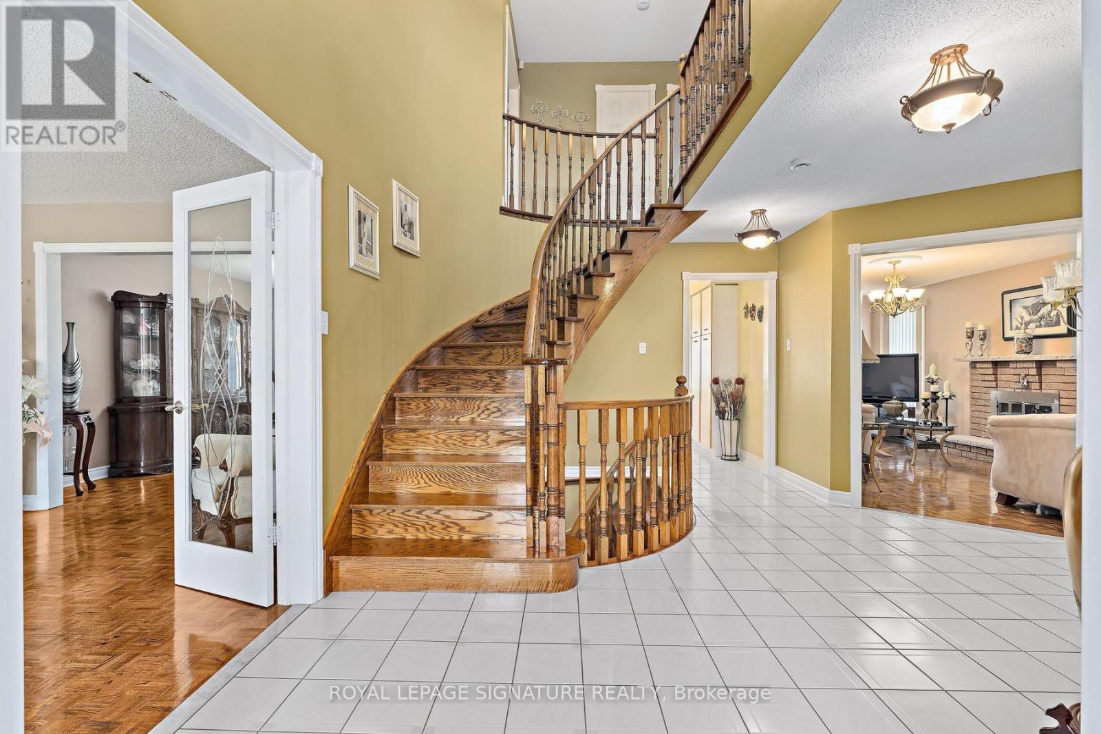 40 BURGBY AVENUE - 22