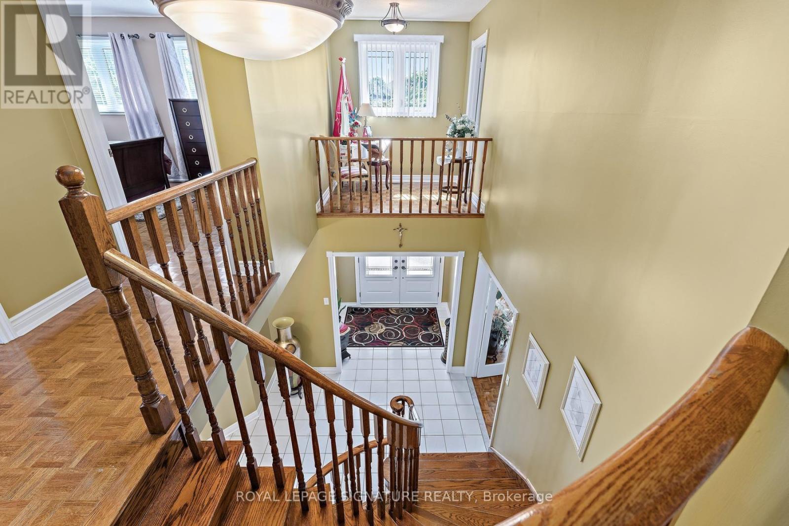 40 BURGBY AVENUE - 23