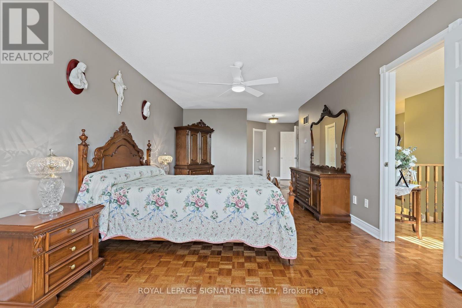 40 BURGBY AVENUE - 26