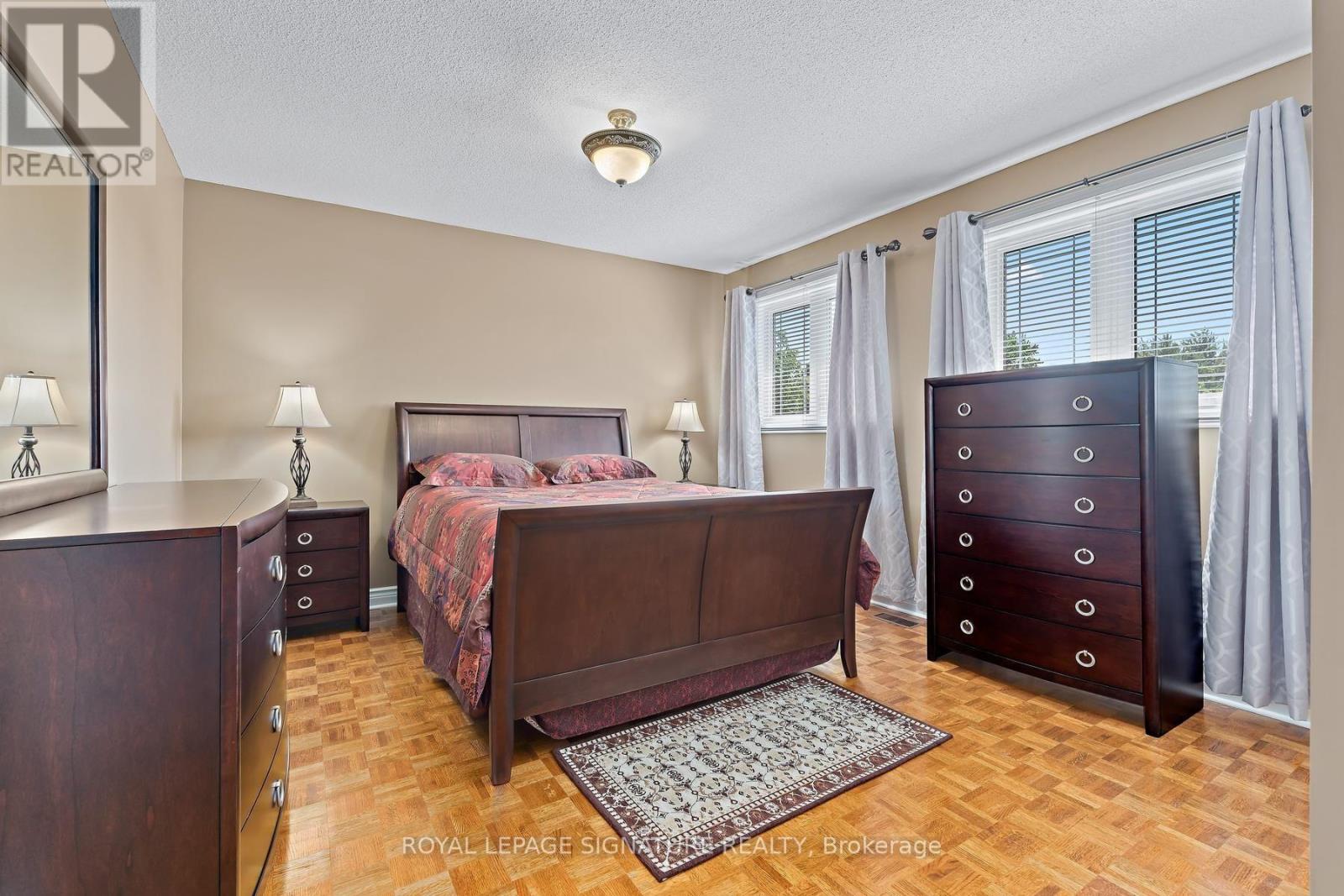 40 BURGBY AVENUE - 31