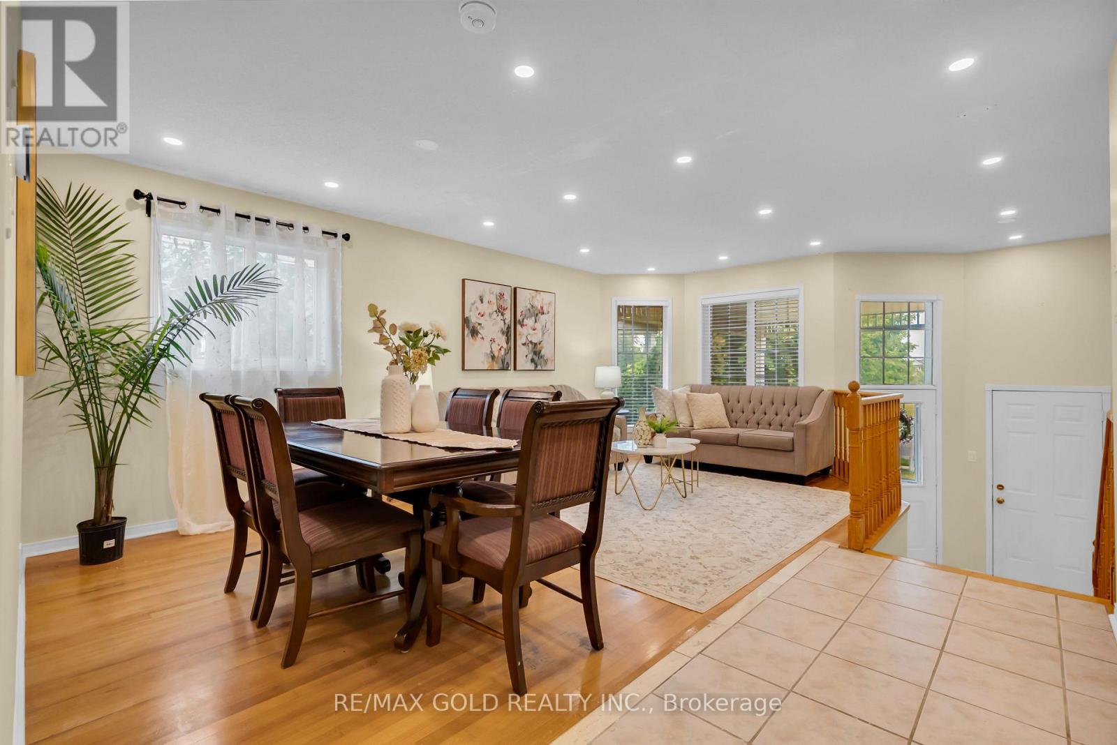 74 FLETCHERS CREEK BOULEVARD - 1