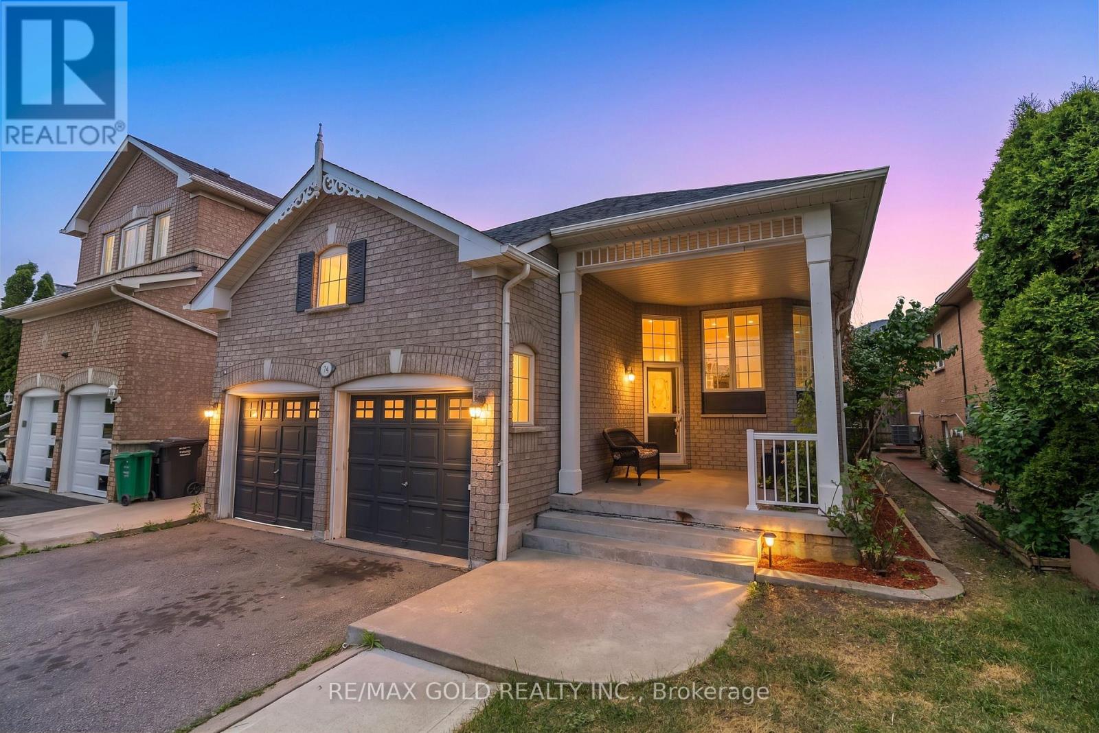 74 FLETCHERS CREEK BOULEVARD - 4