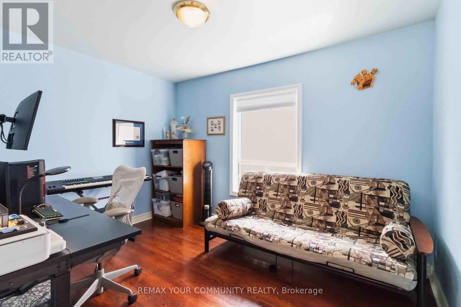 32 KIRKNEWTON ROAD - 16