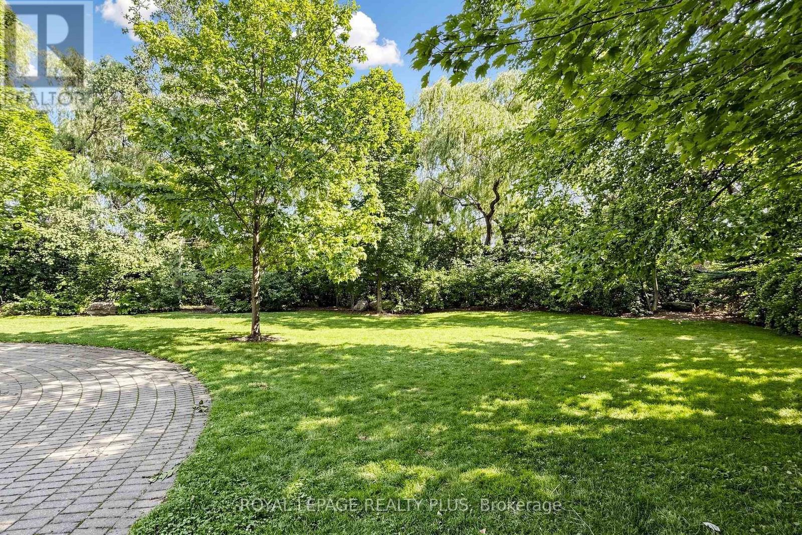 #GLB1 60 OLD MILL ROAD - 27