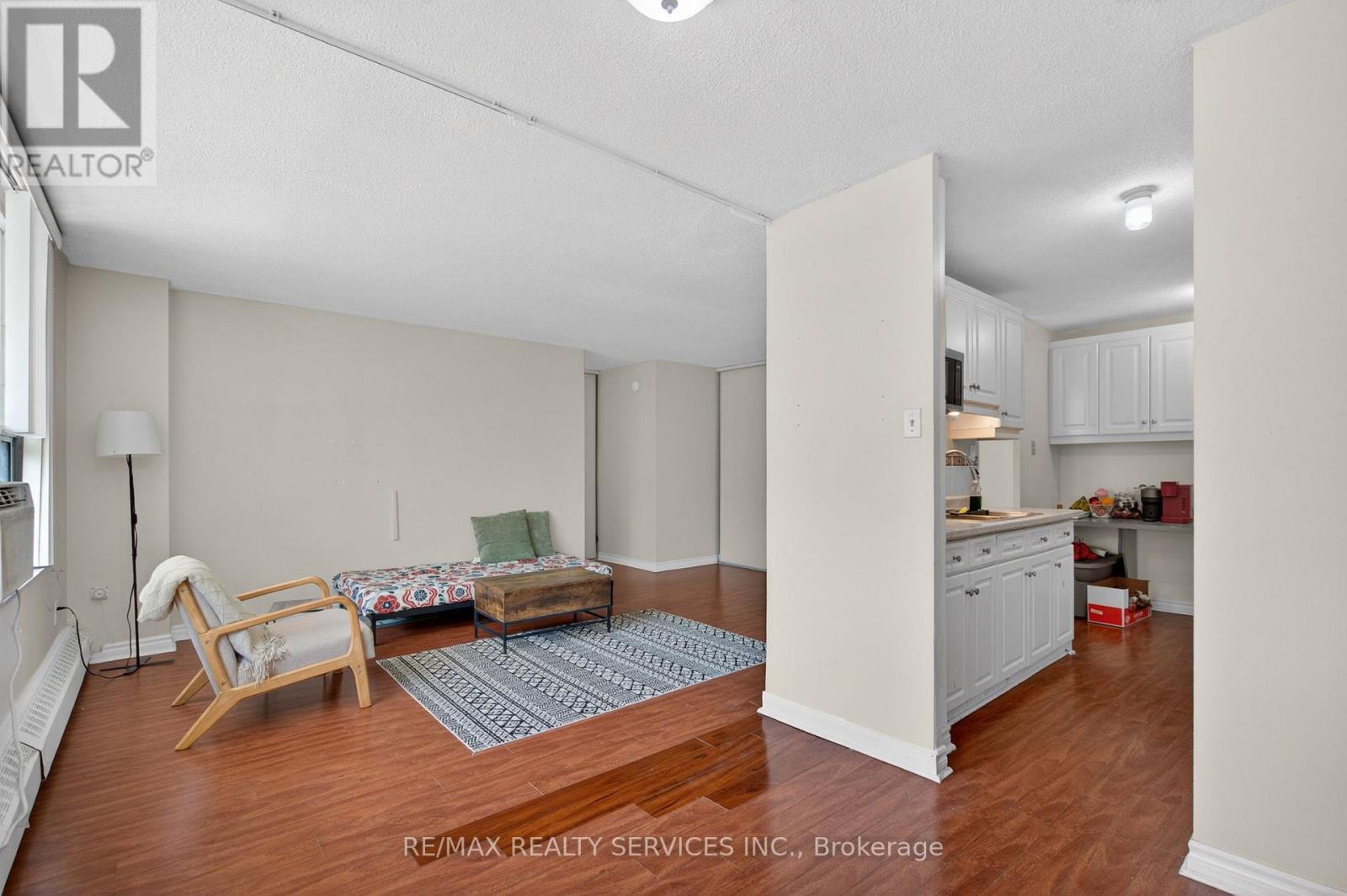 #210 3120 KIRWIN AVENUE - 14