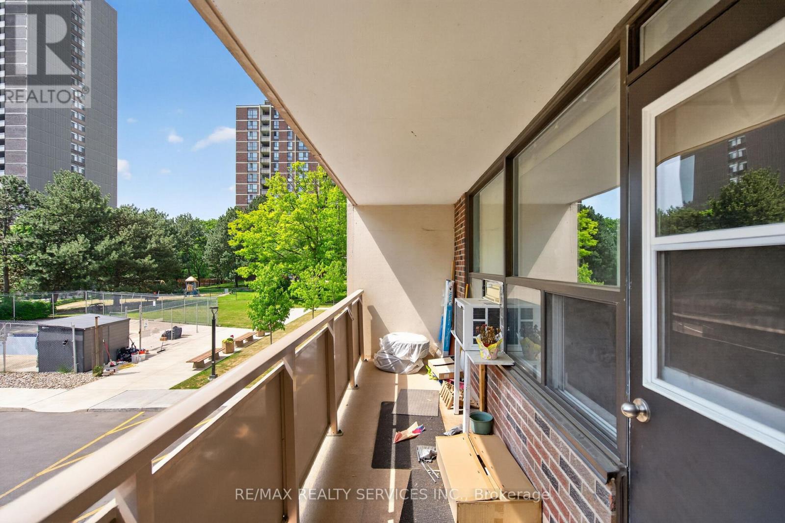 #210 3120 KIRWIN AVENUE - 20