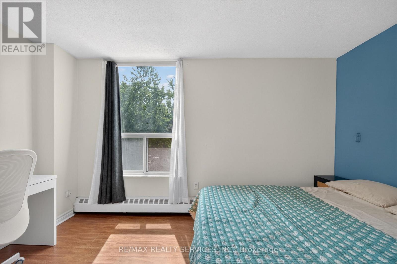 #210 3120 KIRWIN AVENUE - 26