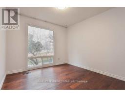 3 - 30 Chichester Place, Toronto, ON M1T3S5 Photo 11