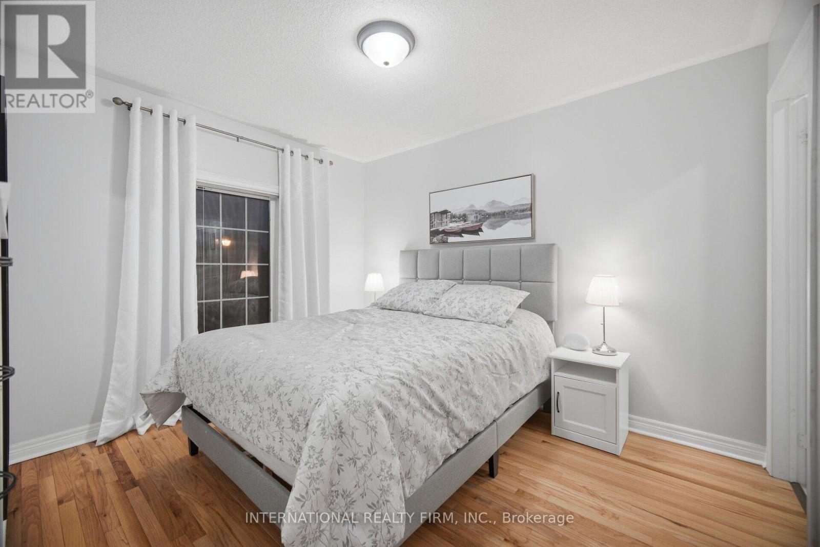 84 FRED YOUNG DRIVE - 25