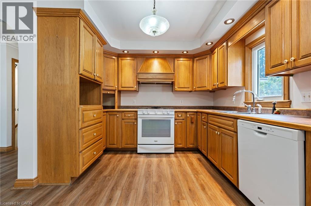 411 ST ANDREW Street - Image 14