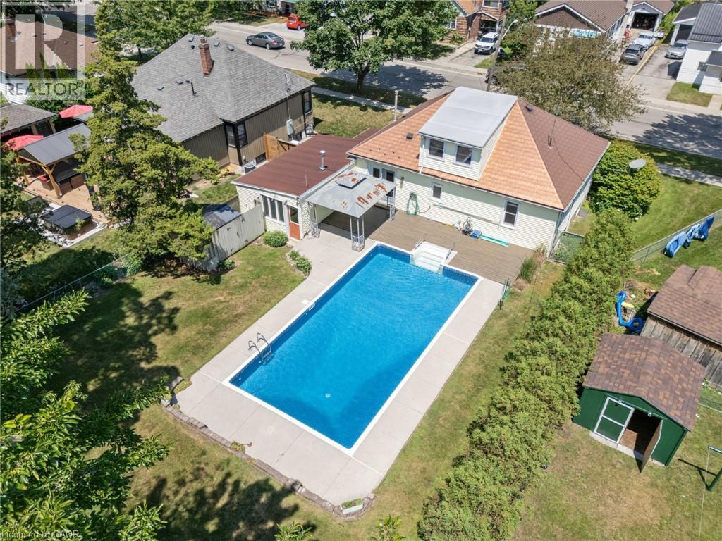 411 ST ANDREW Street - 4
