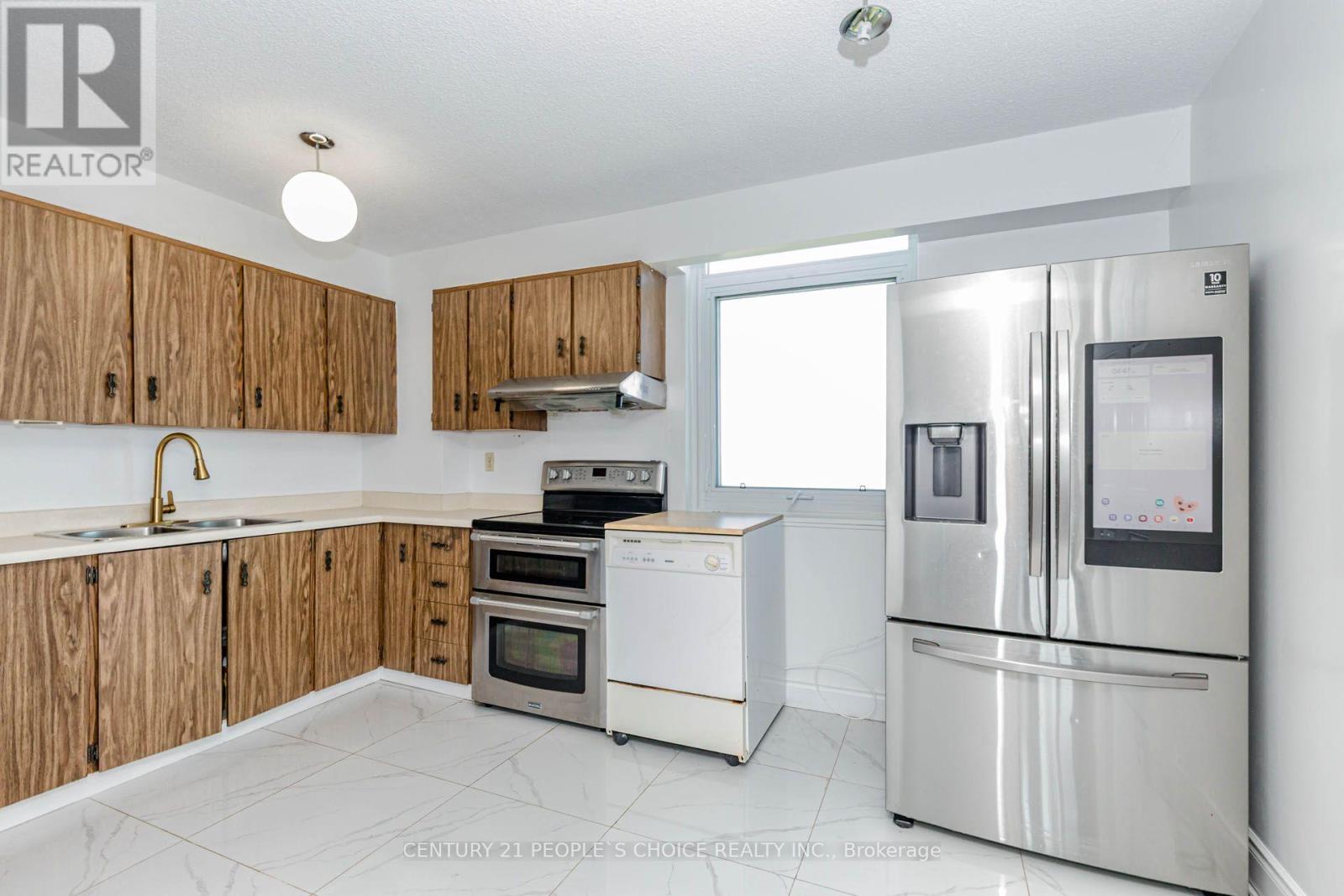 #1203 301 FRANCES AVENUE - 11