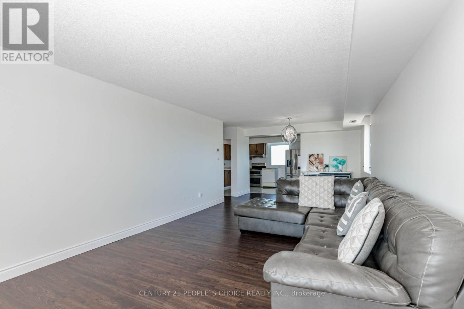 #1203 301 FRANCES AVENUE - 17