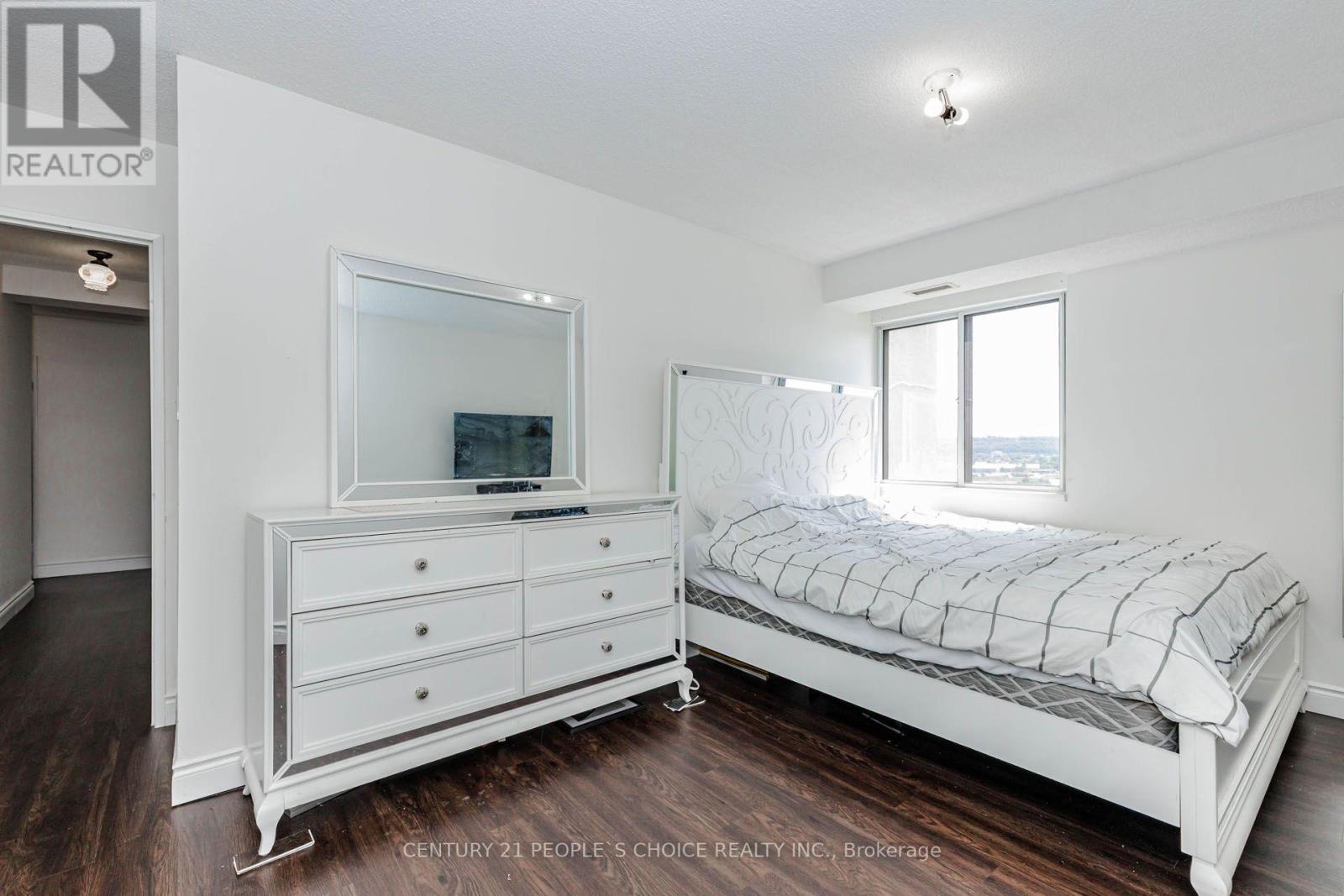 #1203 301 FRANCES AVENUE - 22