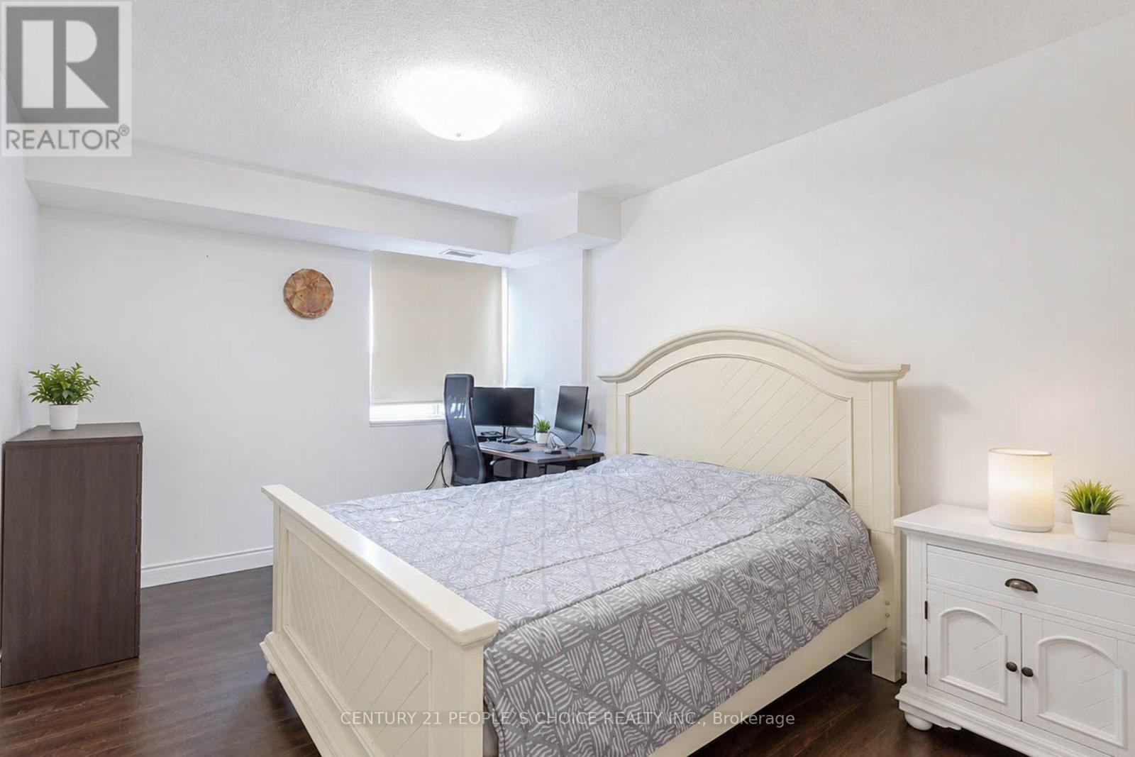 #1203 301 FRANCES AVENUE - 28