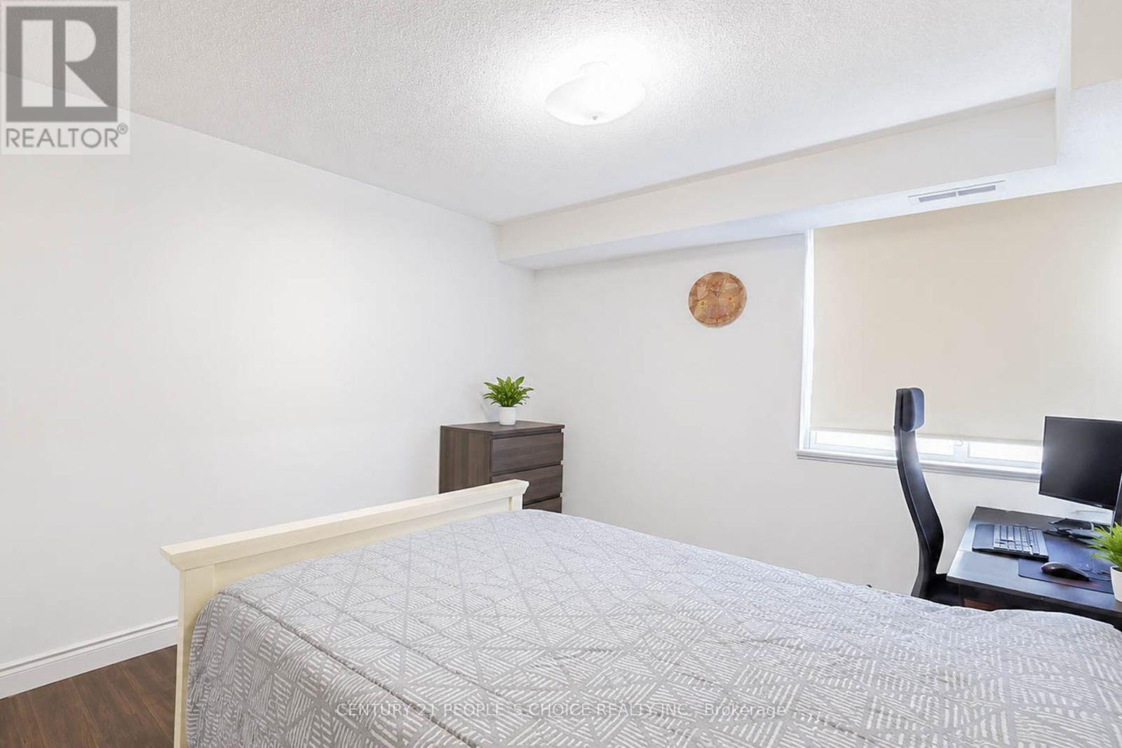 #1203 301 FRANCES AVENUE - 31