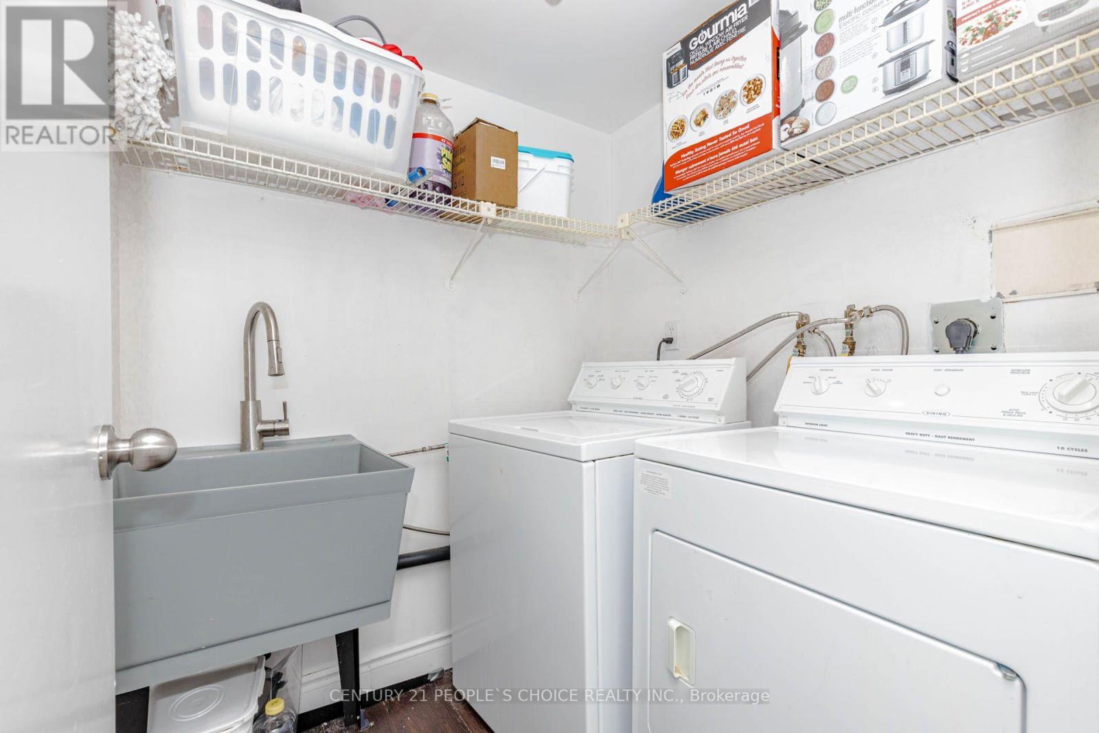 #1203 301 FRANCES AVENUE - 32
