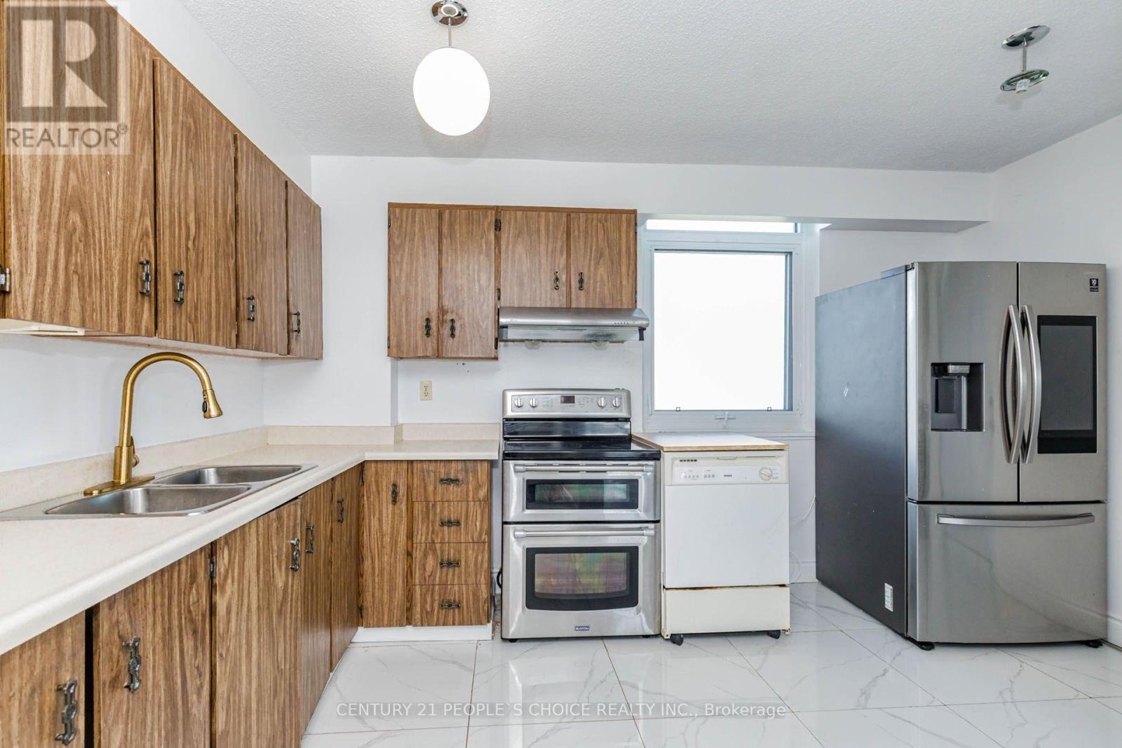 #1203 301 FRANCES AVENUE - 9