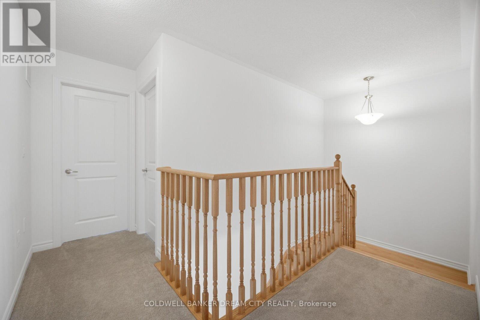 420 VANDUSEN AVENUE - 21