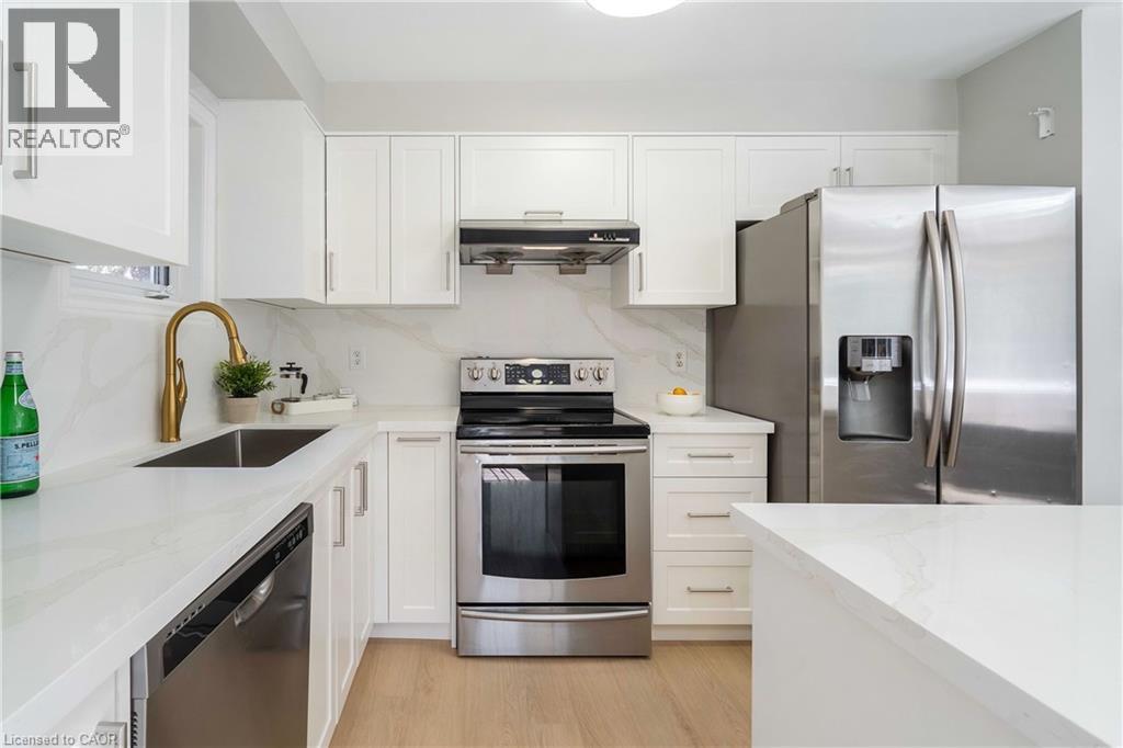 2425 NICHOLS Drive - 21